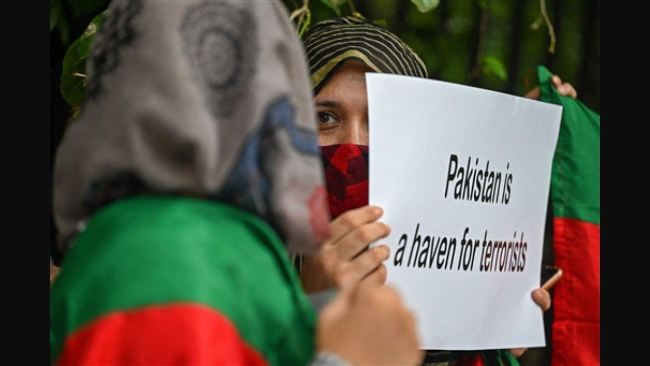 Recently, hundreds of Afghan men and women took to the streets of Kabul to protest against the Taliban while shouting anti-Pakistan slogans (Death to Pakistan) over Islamabad’s interference in Afghanistan’s affairs