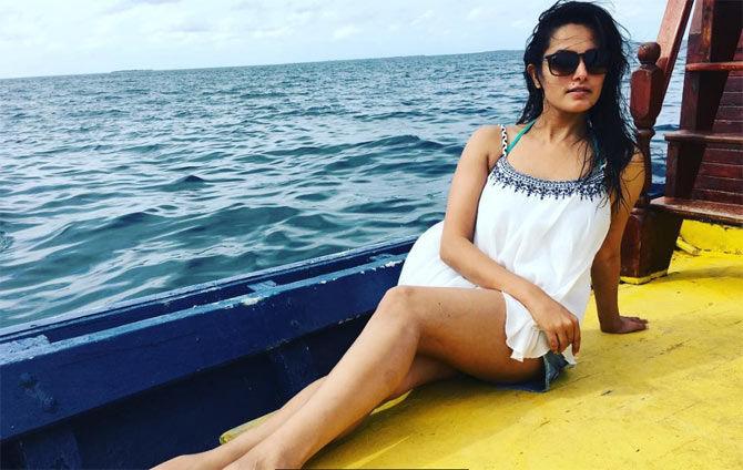 Anita Hassanandani: The actress, who won hearts of TV lovers as Shagun in Yeh Hai Mohabbatein, also turned to Bollywood, but her films Kuch To Hai, Koi Aap Sa, and Krishna Cottage, didn't make much of an impact at the box office. In an interview with mid-day, Anita was asked whether she missed Bollywood, as she has now switched back to TV, to which Anita said: 