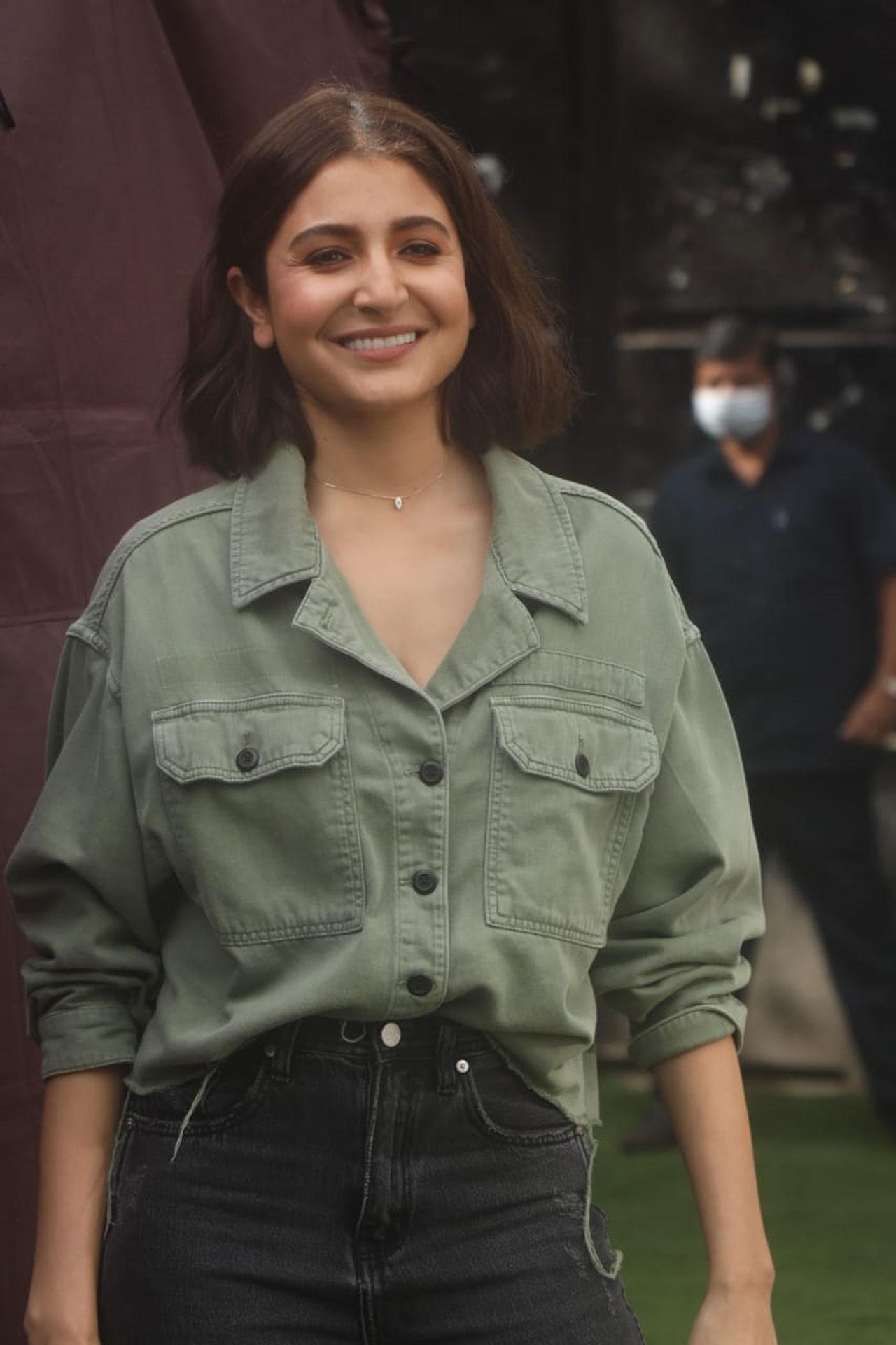 Anushka Sharma has always made a statement with her fashion choices, and even with her new mom fashion choices, she has been setting breezy chic fashion goals.