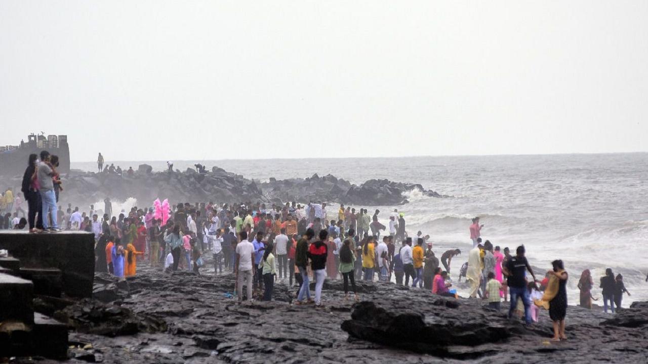 IMD predicts heavy showers in Vidarbha, Mumbai region next week