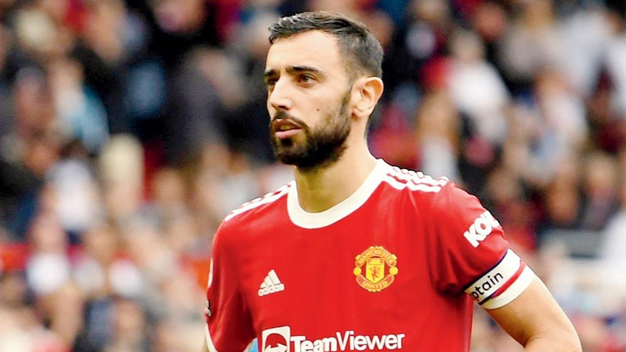 Manchester United’s Bruno Fernandes to keep taking penalties despite Villa miss