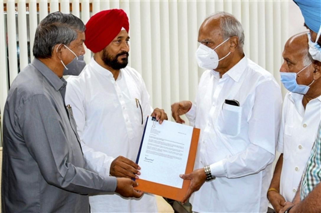 Charanjit Singh Channi takes oath as Punjab CM