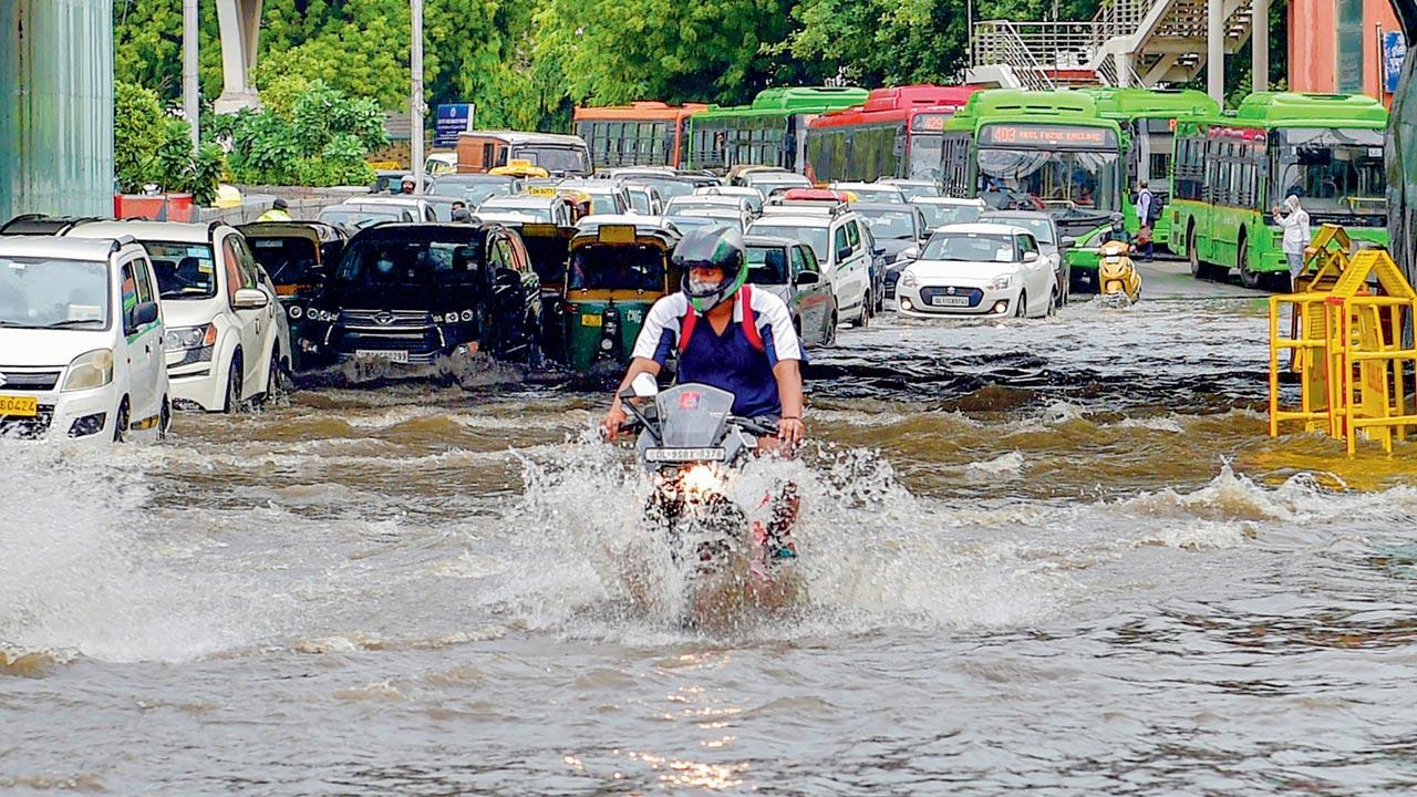 19-yr high rain inundates Delhi