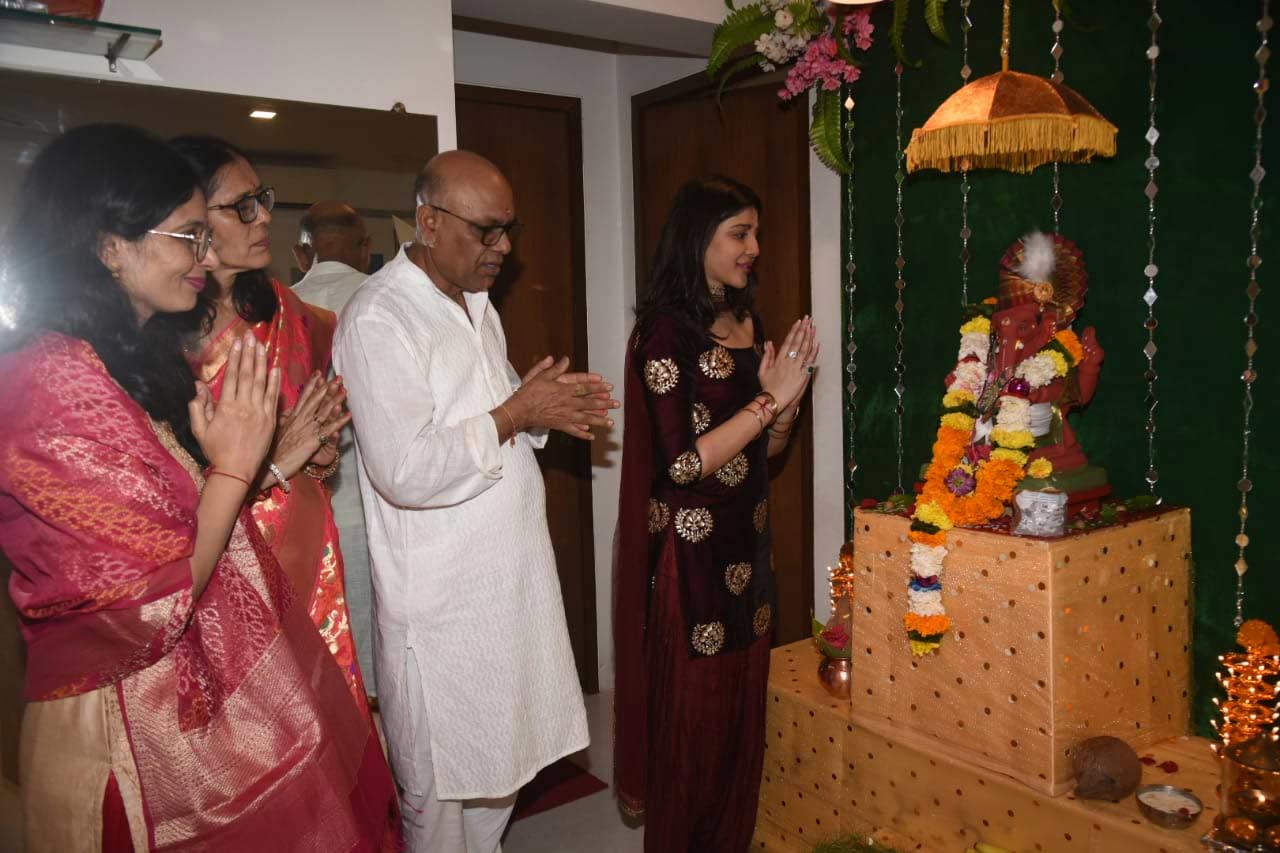 Mishika Chourasia was snapped performing a pooja as the entire family welcomed the festive season by bringing in 'Bappa' home.