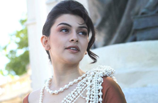 Hansika Motwani: Hansika, who appeared as a child artiste in Shakalaka Boom Boom, Son Pari, and Kyunki Saas Bhi Kabhi Bahu Thi, went on to make her Bollywood debut with Himesh Reshammiya in Aapka Suroor. The actress also tried her luck in the South Indian film industry and now, she is a known face down south. Hansika will be next seen in action thriller Maha.