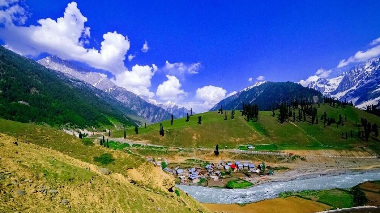 Family Travel to Kashmir - Things to do and tips for a post pandemic visit