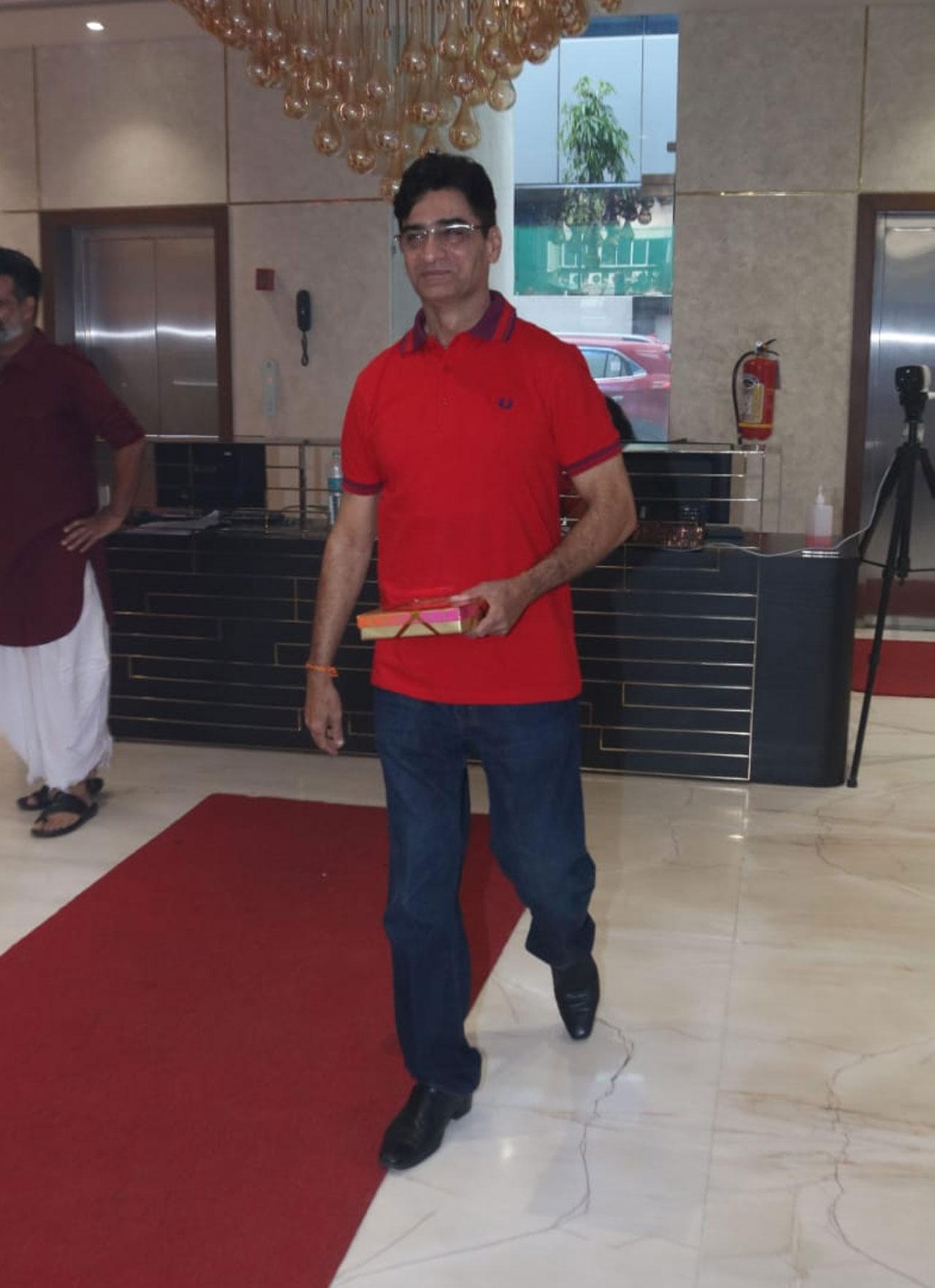 'Dhamaal' and 'Masti' franchise's director Indra Kumar arrived for the Ganpati Darshan too. His next film is titled 'Thank God' that stars Ajay Devgn, Sidharth Malhotra, and Rakul Preet Singh.