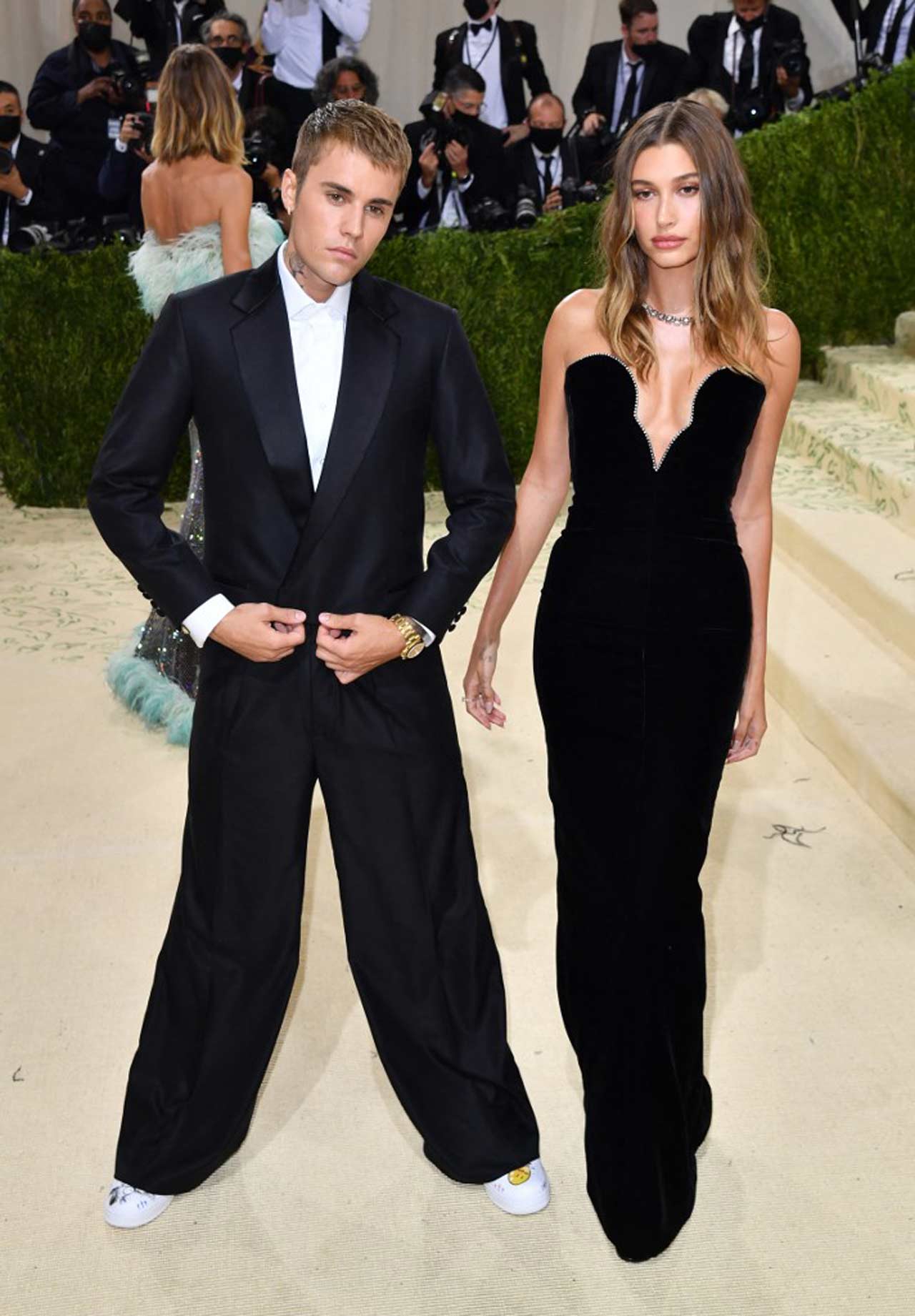 Justin Bieber and Hailey Baldwin Bieber rocked the Met Gala 2021 carpet for real! Twinning in black, Justin and Hailey walked hand in hand at the Met Gala 2021. While Justin wore a dark suit, Hailey opted for a black gown with a plunging neckline. This is Justin's first appearance at the Met Gala after 2015. On the other hand, Hailey was last in attendance in 2019.