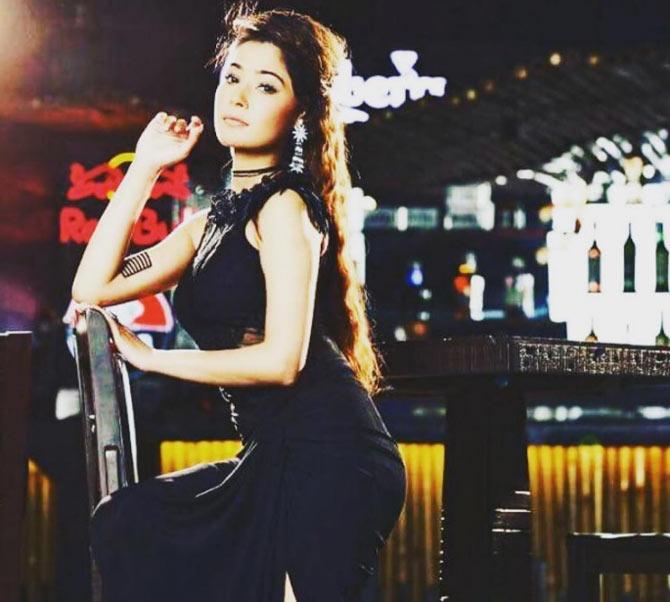Sara Khan: Sara Khan can be currently seen on the show Woh Apna Sa, where she plays the role of an antagonist, Rano. She starred in the unsuccessful film M3: Midsummer Midnight Mumbai and had a small role in Humaari Adhuri Kahaani, which starred Emraan Hashmi and Vidya Balan.