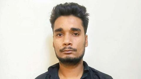 480px x 270px - Man abuses, spits on cop after being stopped from kissing at station in  Mumbai, arrested
