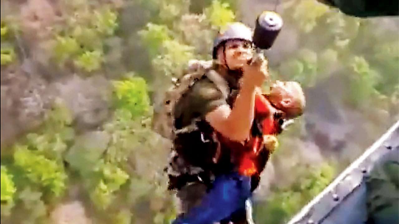 Ropeway mishap: Rescue over, one  more falls off copter