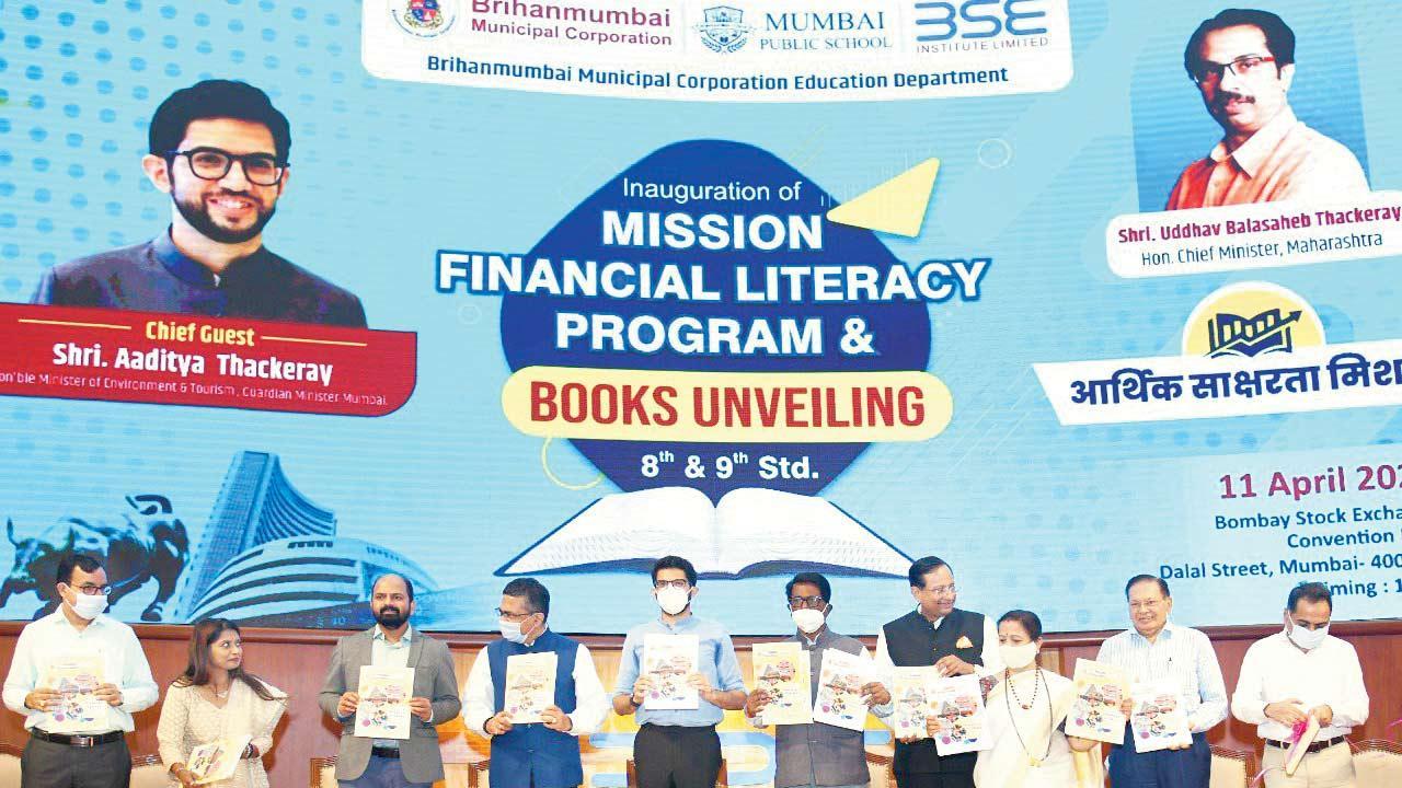 Maha minister Aaditya Thackeray launches Financial Literacy Programme for civic schools