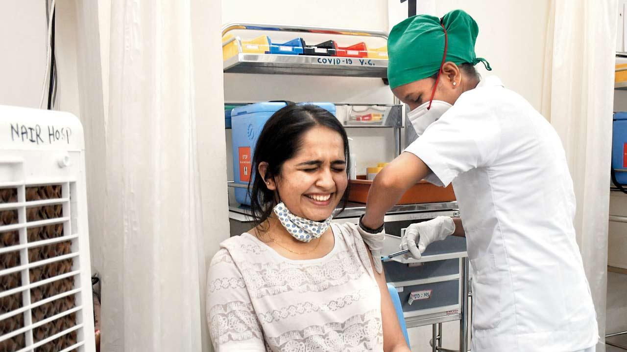 Data shows how 51-60 age group recovered from Omicron in Maharashtra