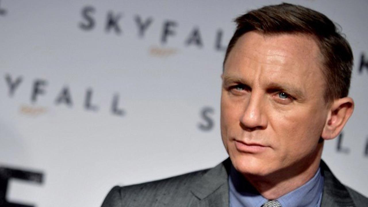 Daniel Craig tests positive for Covid-19