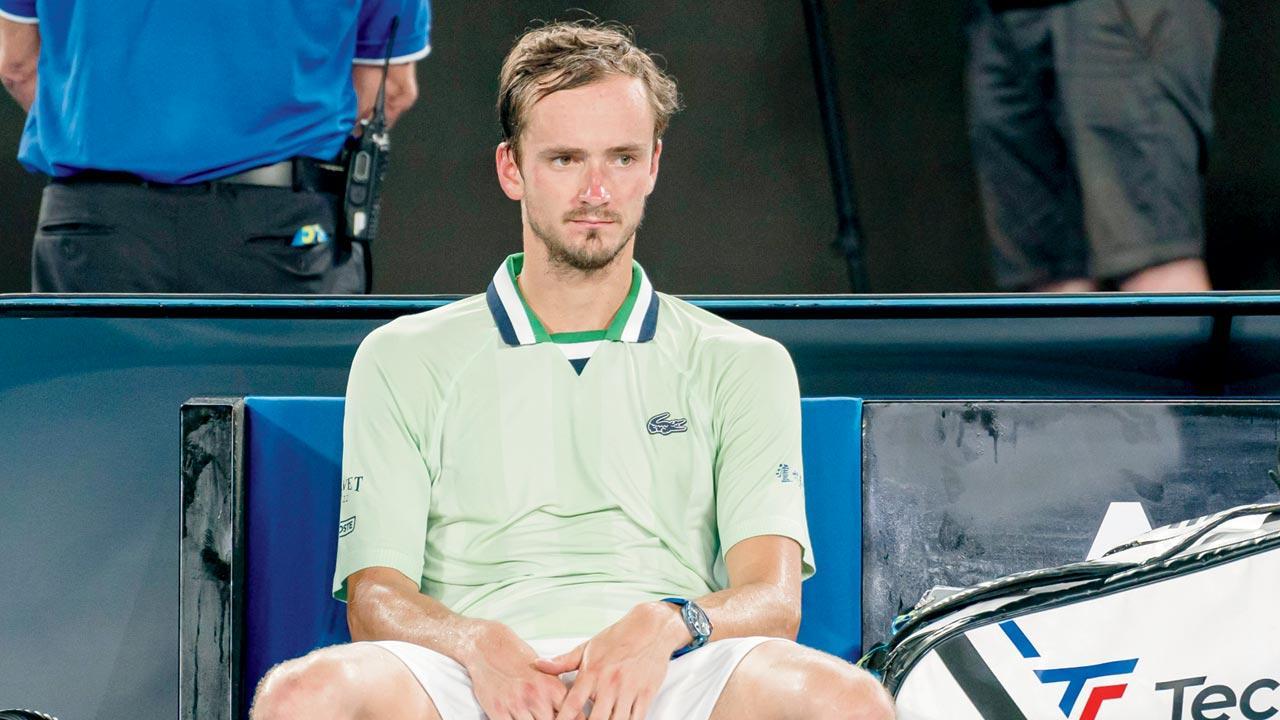 Wimbledon may ban Medvedev over Russia-Ukraine war
