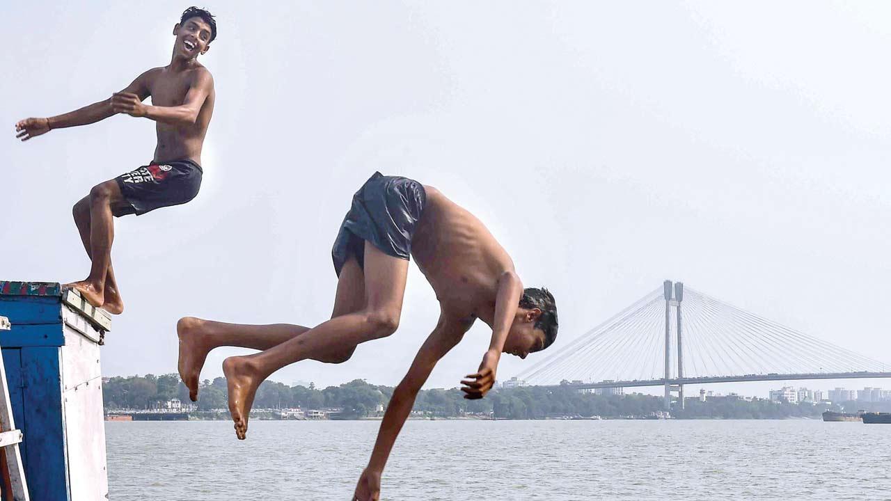 Extreme heat so early is dangerous say experts