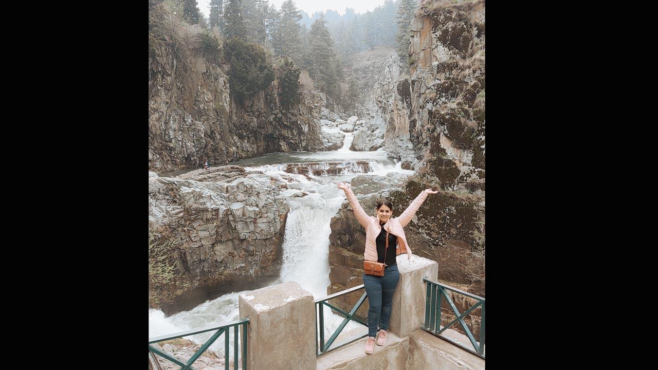 Aharball Waterfalls, Kashmir