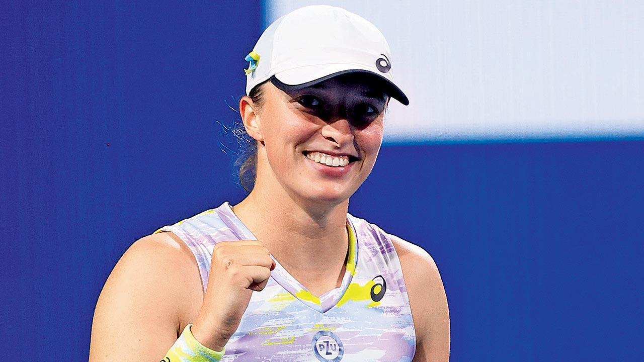 Swiatek downs Kvitova to enter Miami Open semis