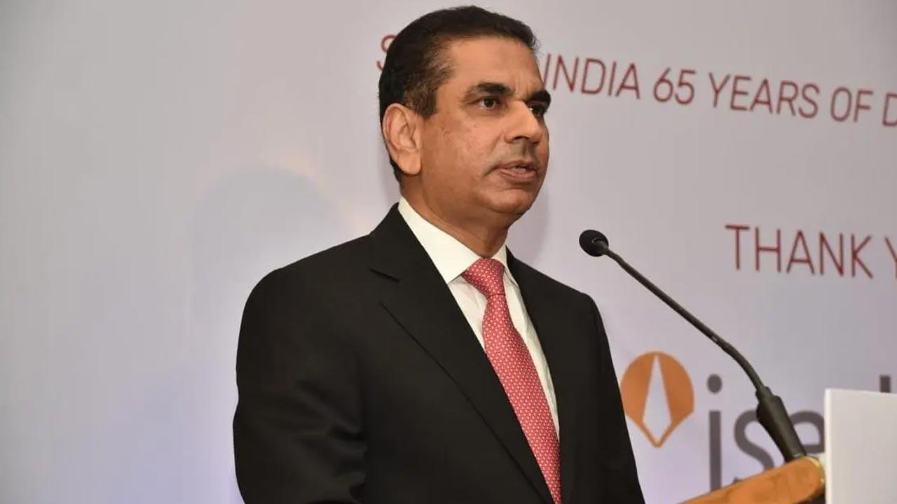 BMC chief sanctions 103 pending civic proposals in a week