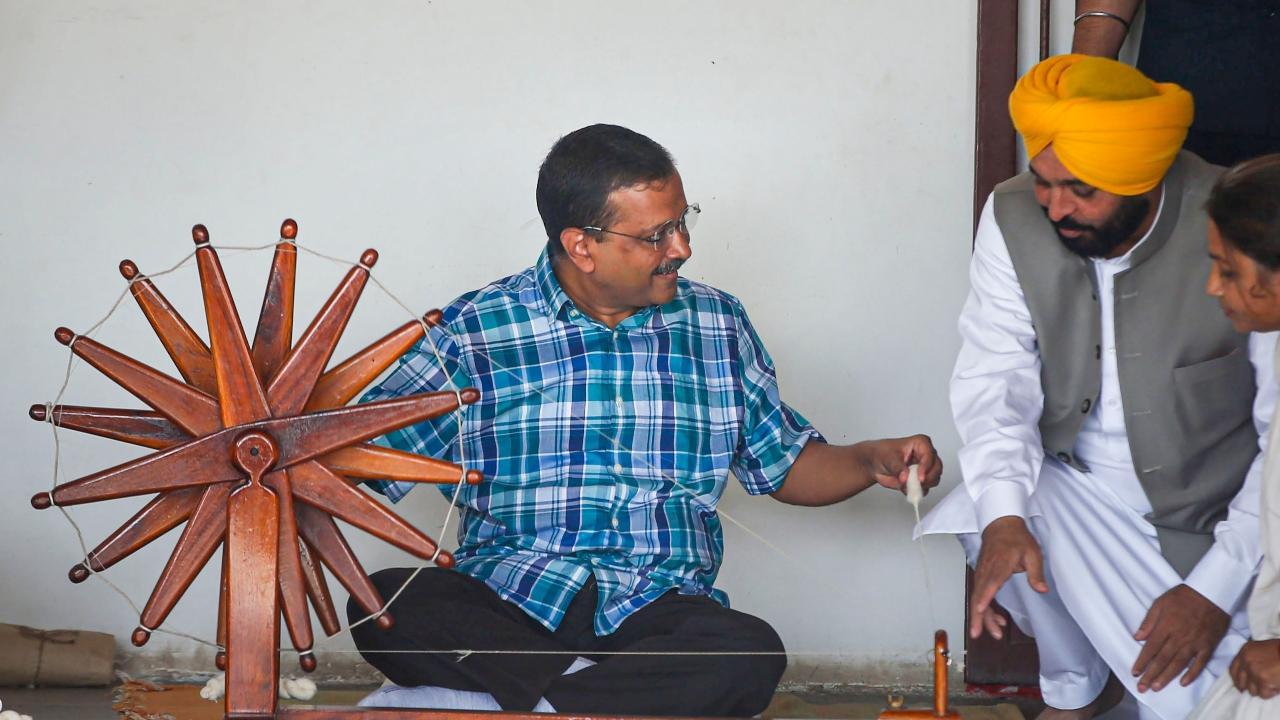 AAP gears up for Gujarat polls; Kejriwal, Bhagwant Mann visit Sabarmati Ashram in Ahmedabad
