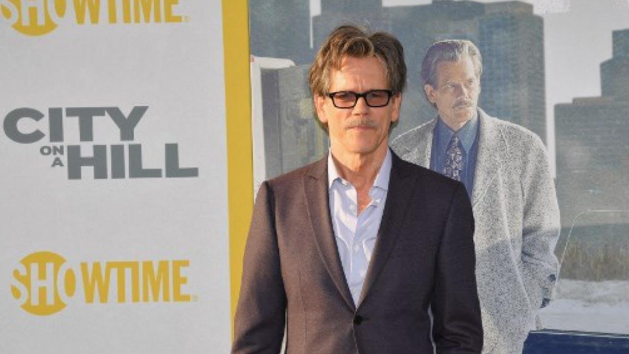 Kevin Bacon joins Julia Roberts in Netflix's 'Leave the World Behind'