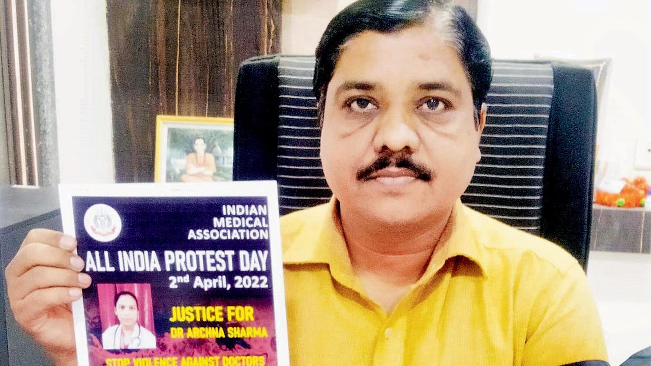 Doctors’ body protests, demands justice for Dr Archana Sharma