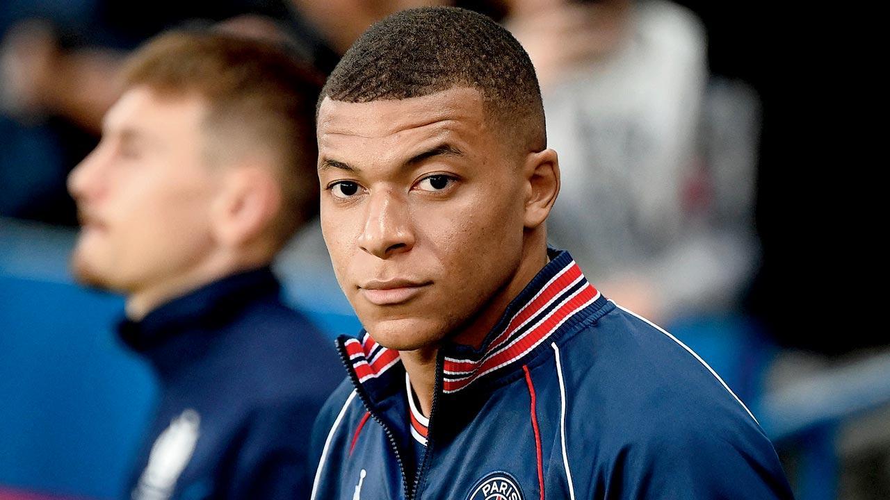 Mbappe strikes to put PSG  on brink of French title 