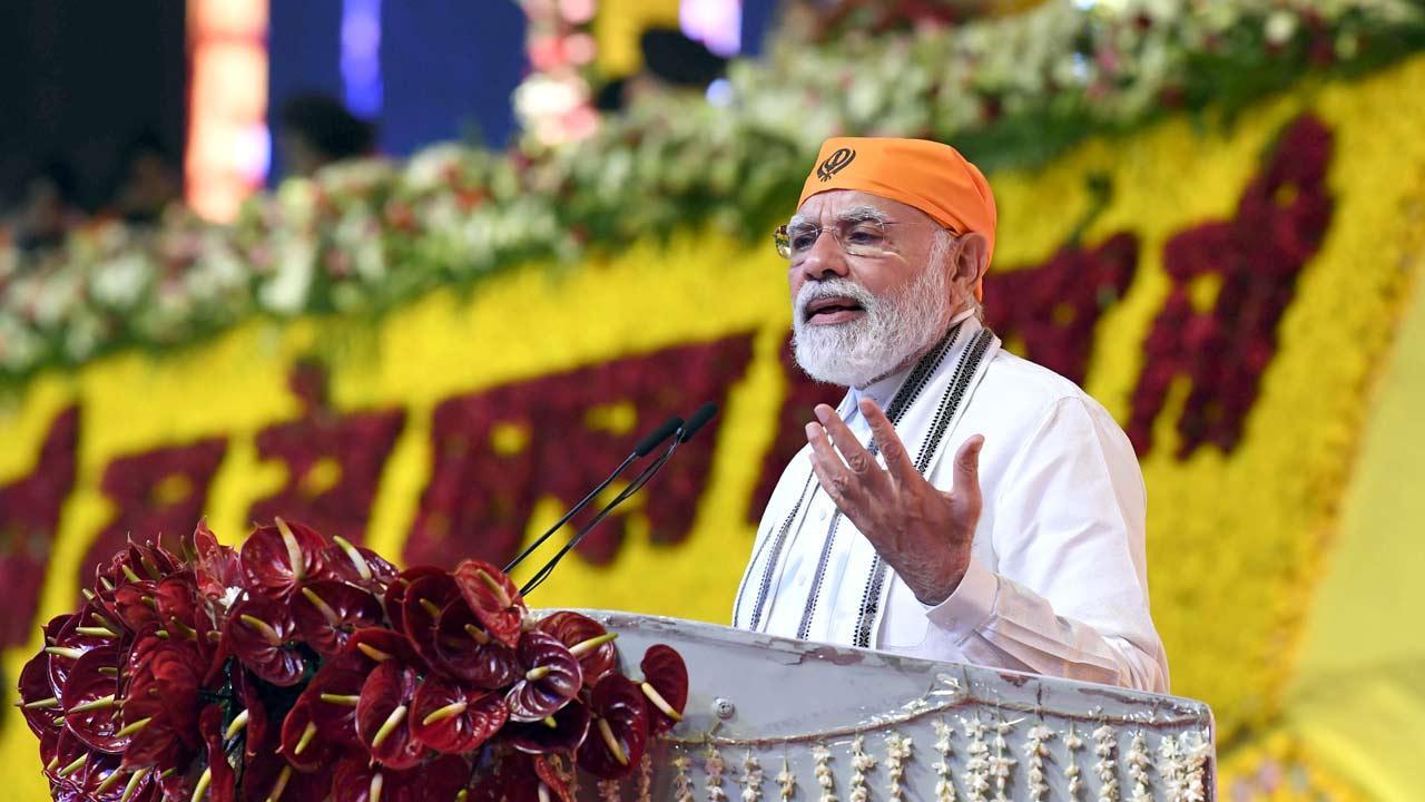 PM Modi releases stamp, coin on Guru Tegh Bahadur's 400th Parkash Purab at Red Fort