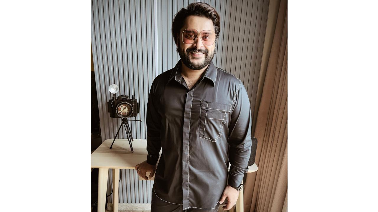 Navjyot Bandiwadekar's excellent piece of work reflects his adept filmmaking skill