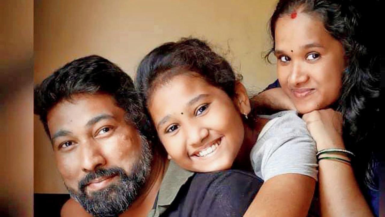 Thane Crime: Assistant sub-inspector booked for Asangaon father-daughter suicide