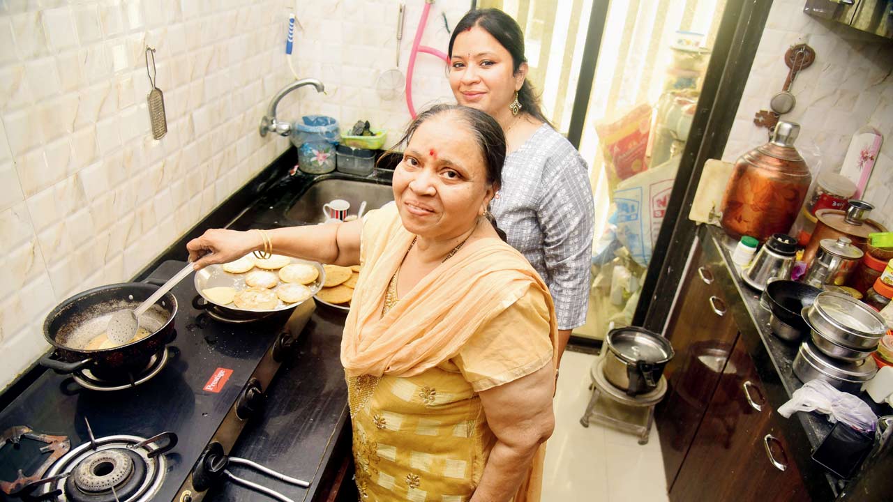 Home-chef Supriya Pal and mother Subhangi Gokhale are famed for their pumpkin puris and satori, the traditional Maharashtrian sweet flatbread. Pics/Shadab Khan