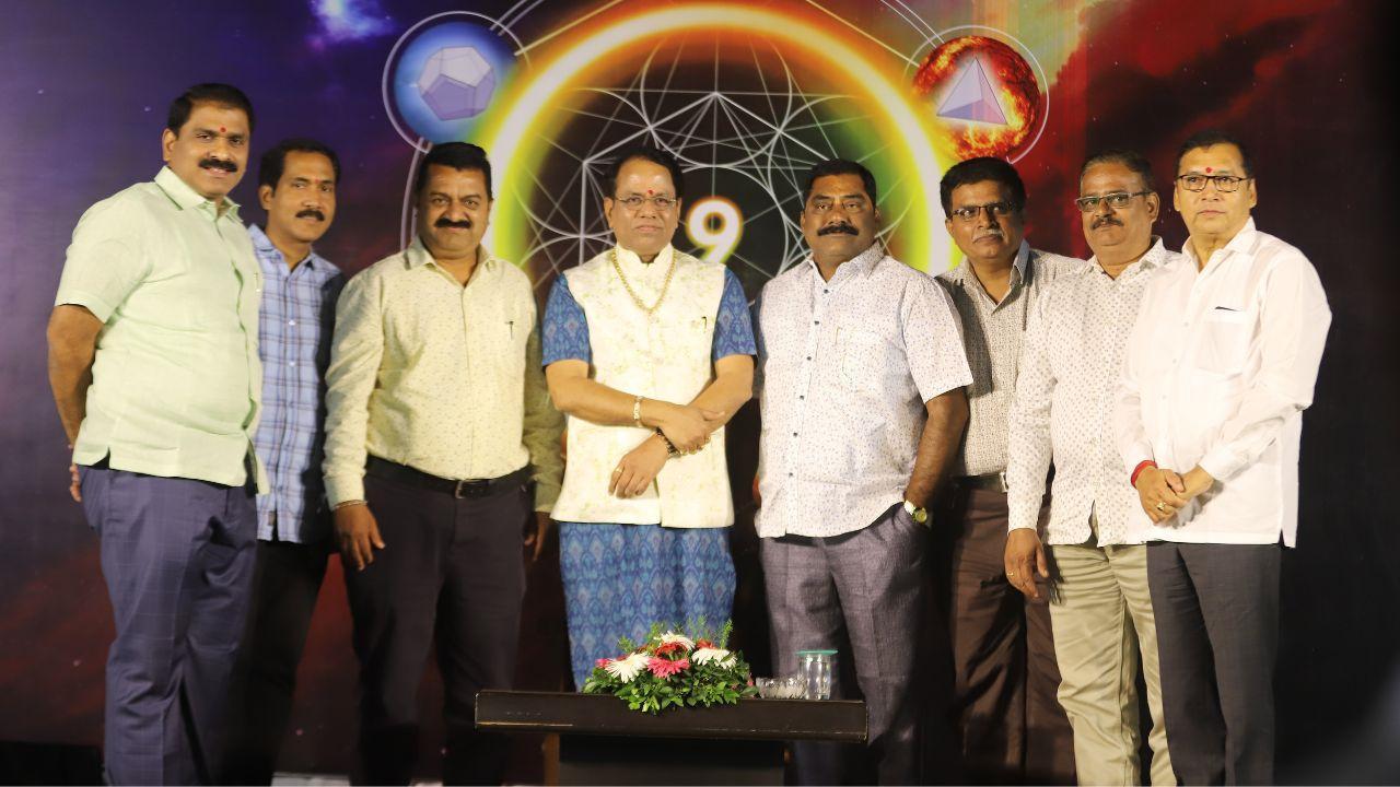 Vita Adarsh Institute of Technology at VITA Sangali hosts Manav Guru event to enlighten 1200 plus people by Connecting with Universal Energy to get whatever they want in life