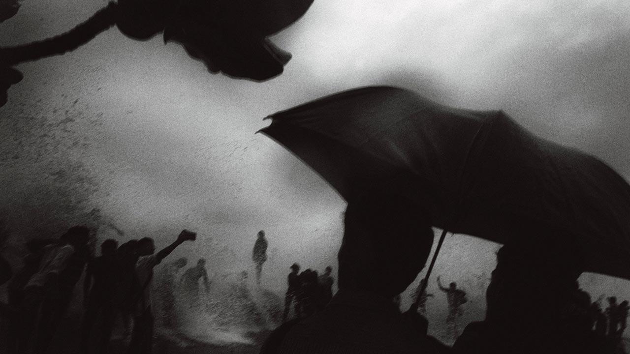 A colourful, colourless Bombay