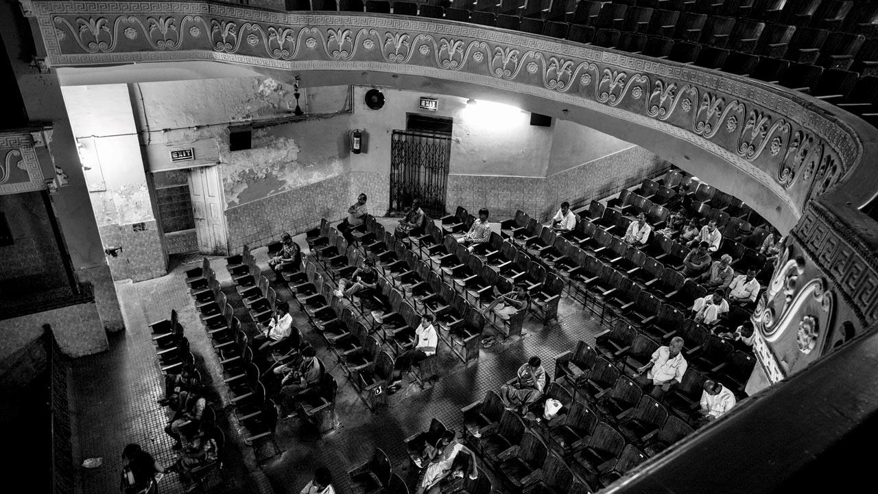 Edward Theatre, Dhobi Talao 2019