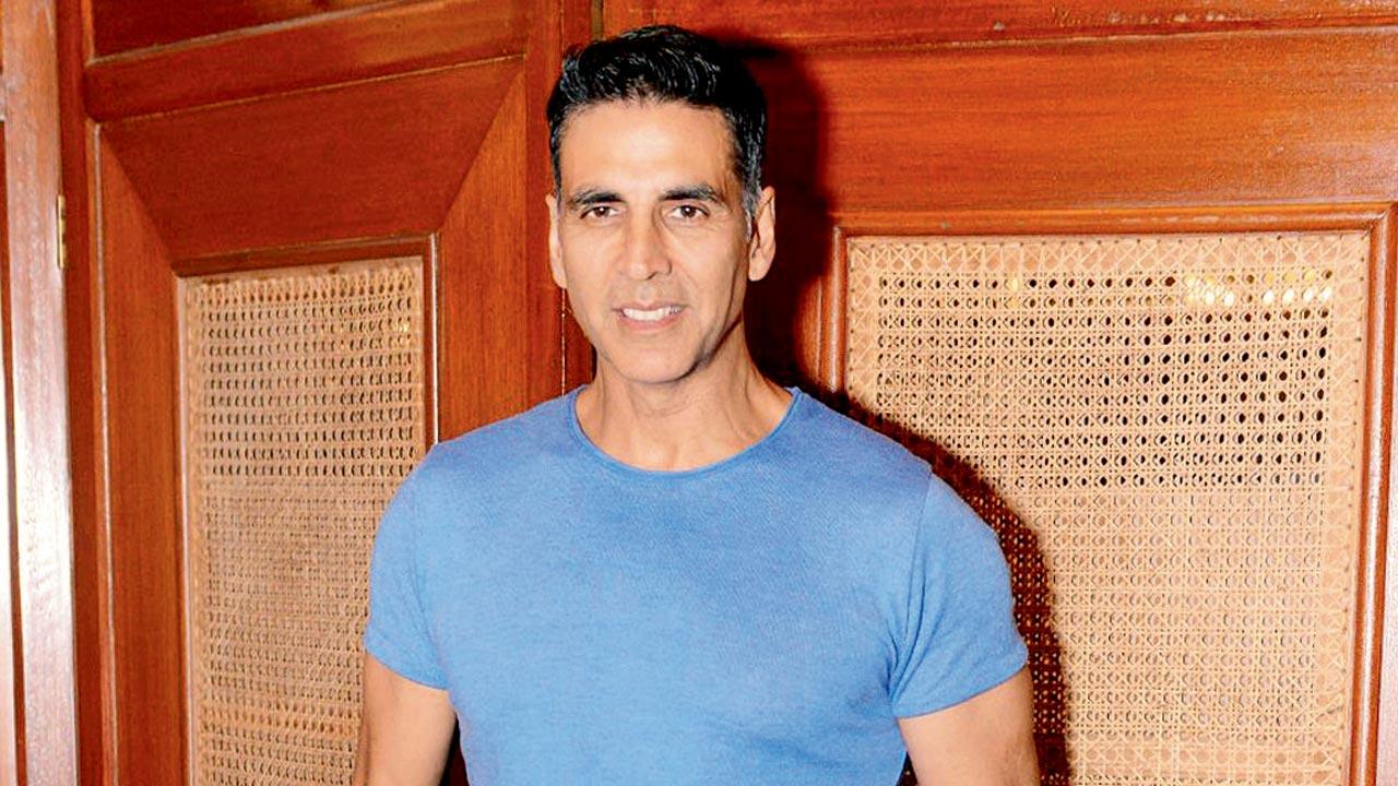 Akshay says sorry