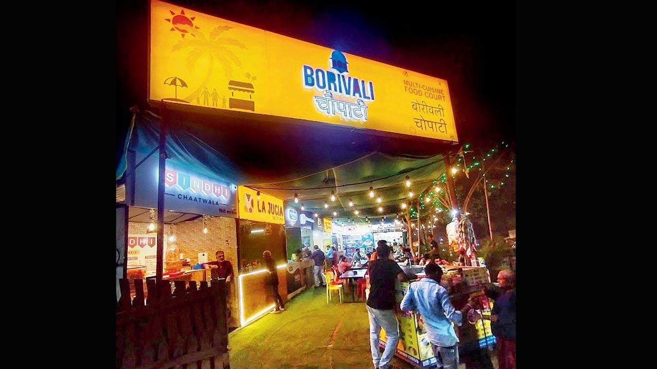 There are approximately 12 stalls at Borivali chowpatty