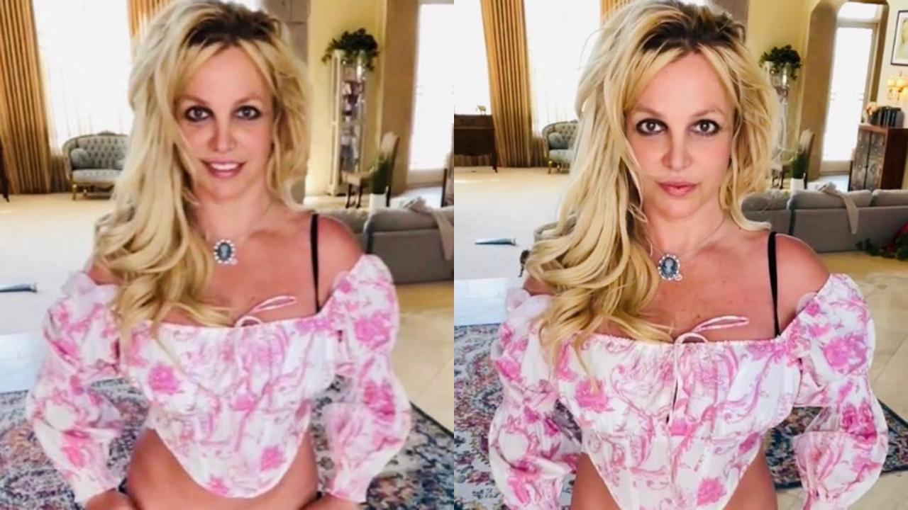 Britney Spears announces her pregnancy: I am having a baby