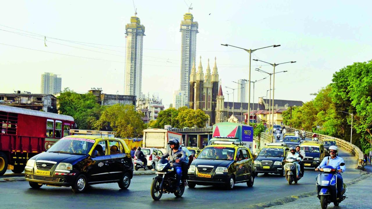 2022: Two years later, the twin towers in the background have risen as has the traffic on the bridge. Pic/Suresh Karkera