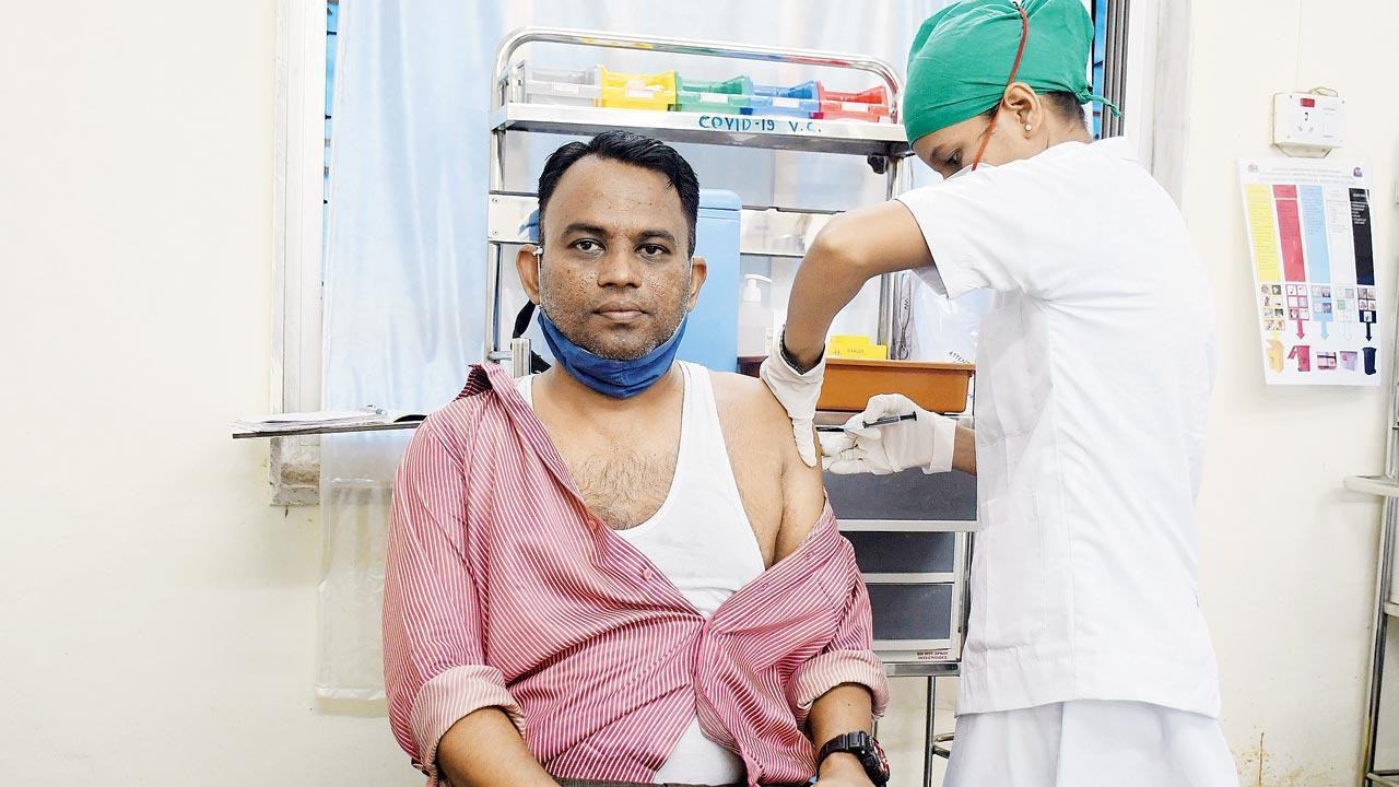 Covid-19: Mumbai reports 98 cases; active tally at 415