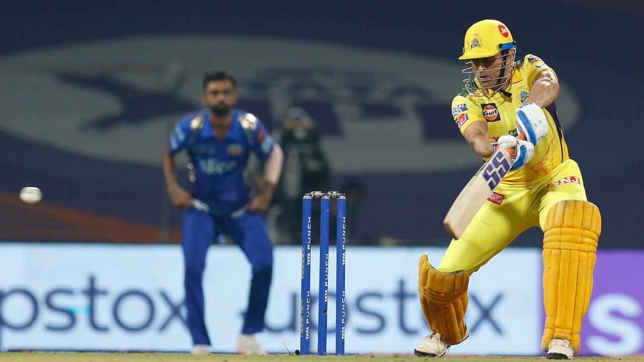 IPL 2022: Like old times, MS Dhoni hits thrilling last-ball boundary to help CSK edge MI