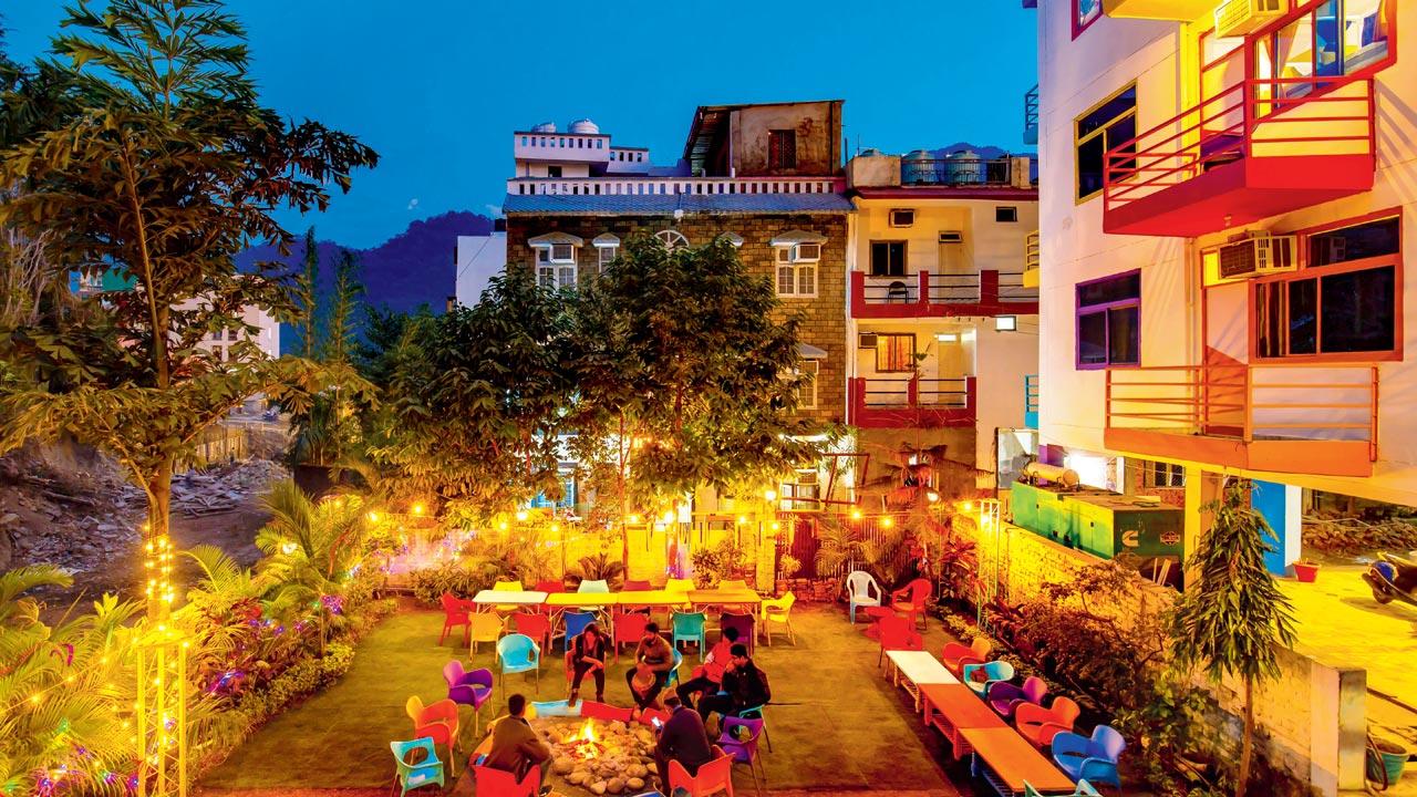 Tourists share experiences and unwind at a goStops hostel
