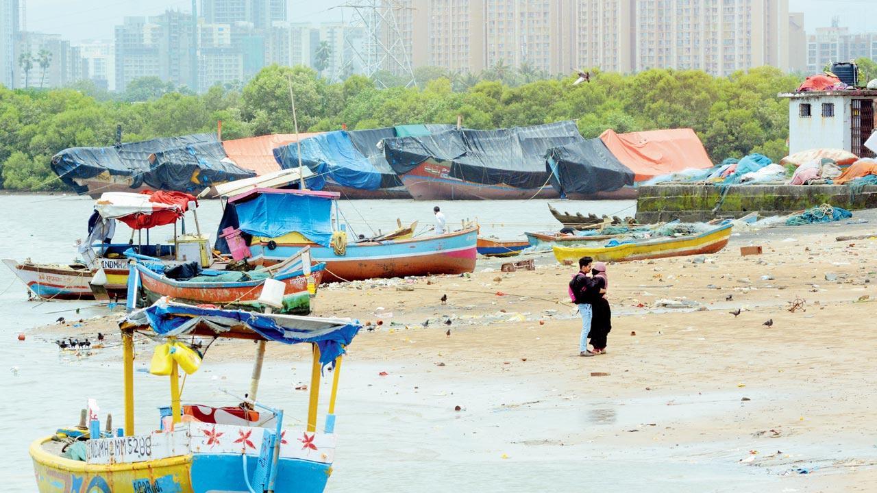 Mumbai Diary: Monday Dossier