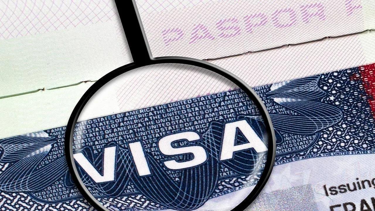 Bill introduced for grant of automatic right to H4 visa holders to work