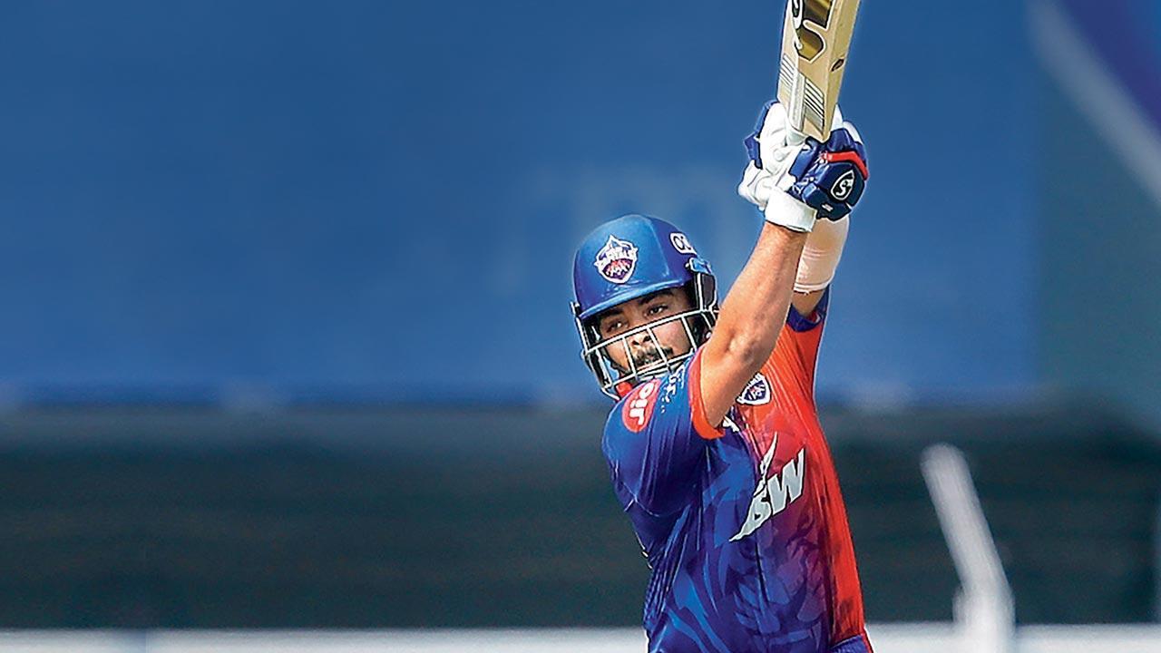 IPL 2022: Capitals punishment for Knight Riders!