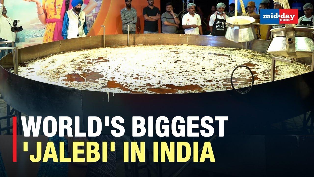 Debattama Saha From Show 'Mithai' Makes Biggest 'Jalebi', Makes World Record