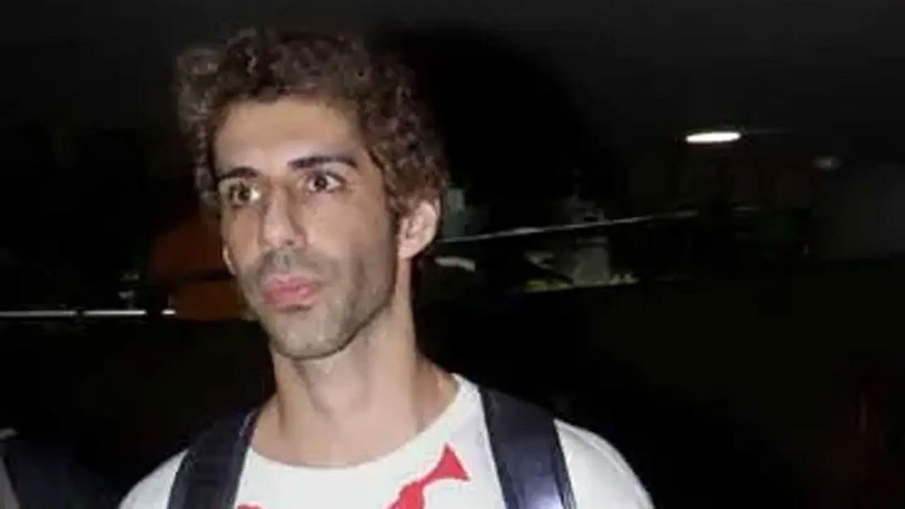Making his debut in Bollywood 'Neerja' as an antagonist, Jim Sarbh is one of the actors, says he has always been keen on doing voice acting. While his recent work as a voice-over character Wiz for the Netflix series 'Eternally Confused and Eager for Love', in conversation with IANS, Jim shares why he took up the project. Read the full story here