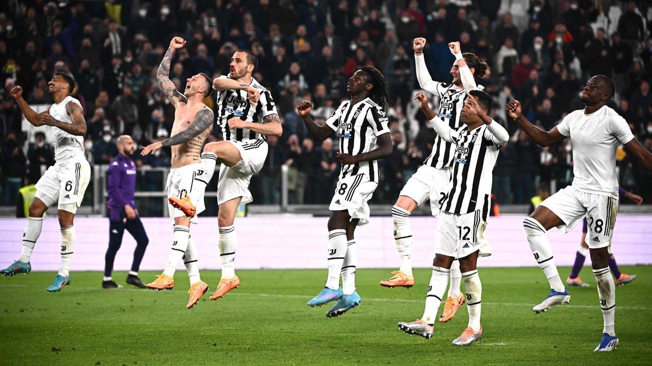Juve beat Fiorentina to set up Cup final with Inter Milan