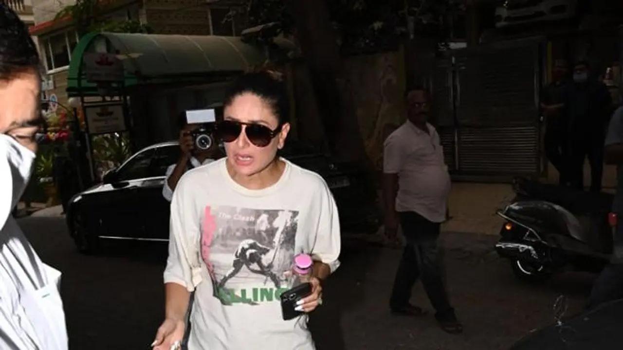 Kareena Kapoor Khan was spotted at Malaika Arora's house. The actress went to meet her close friend who was recently discharged from the hospital. What happened outside her house was something Kareena may not have expected. A member of the media was hurt by her car on his leg and the actress immediately snapped at her driver after being shocked. She shouted- 