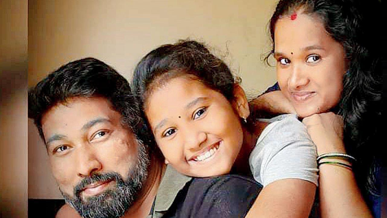 Asangaon father-daughter suicide: Maharashtra Human Rights Commission pulls up Thane cops