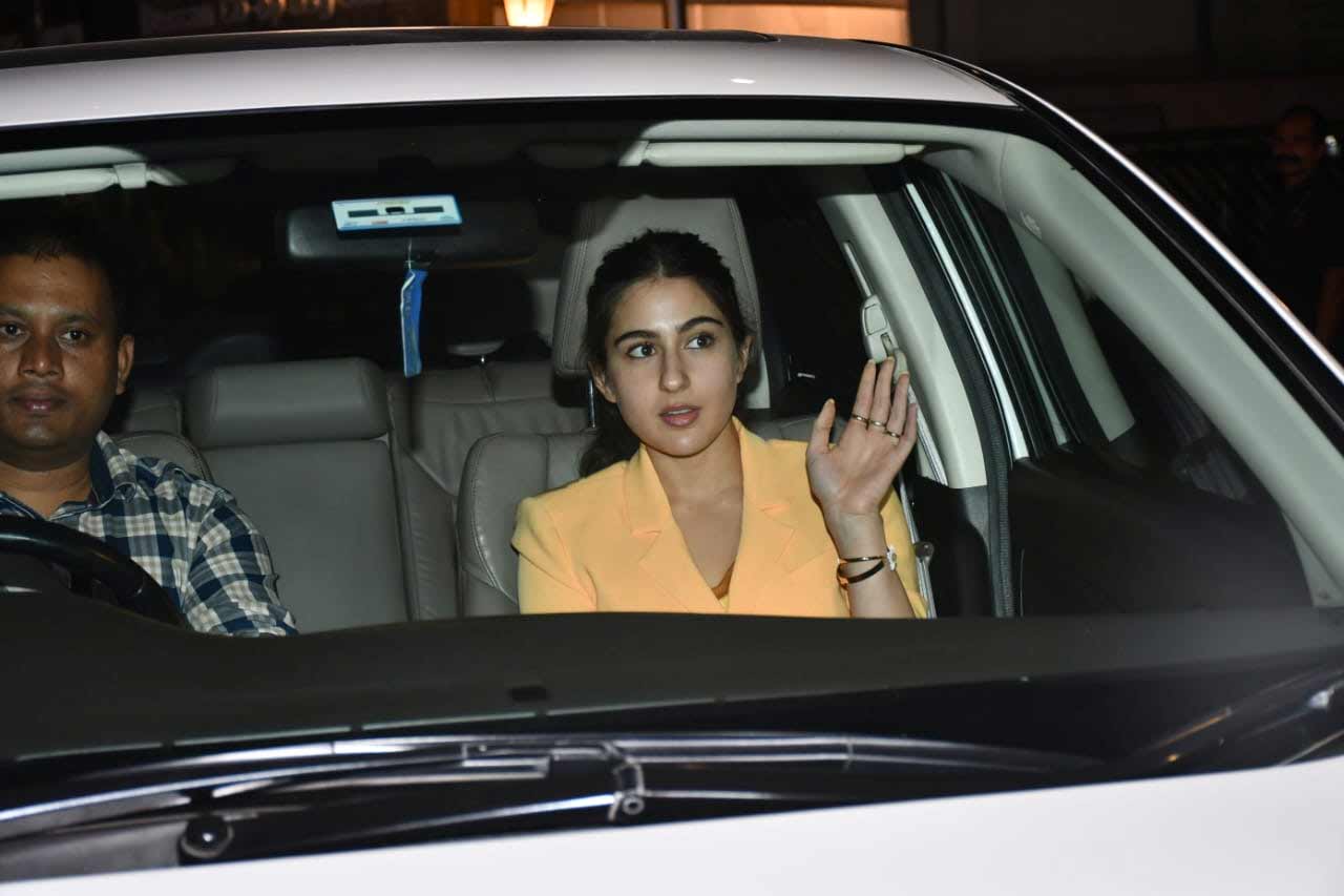 Sara Ali Khan's bright orange outfit did catch a lot of attention at the bash. On the work front, Sara will be next seen in Laxman Utekar's untitled next and Gaslight.